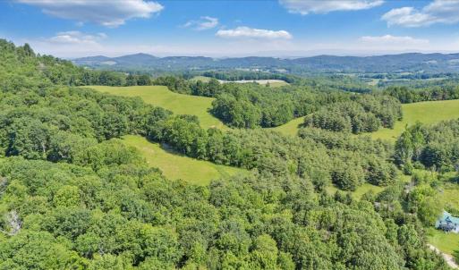 08-DJI_20250603103831_0221_D