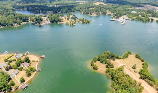 05-250 Montilago Dr_05