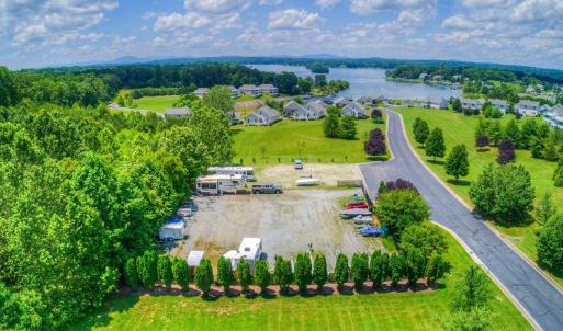 20210524141408036441000000-o-18