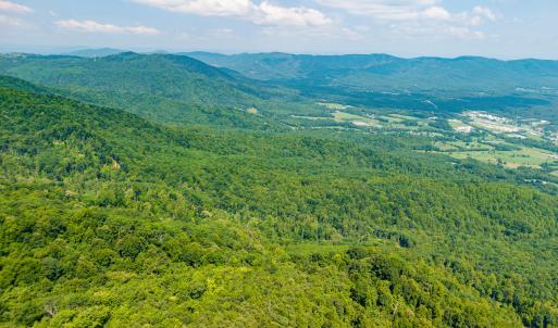 25_adventure_mountain_rd-12