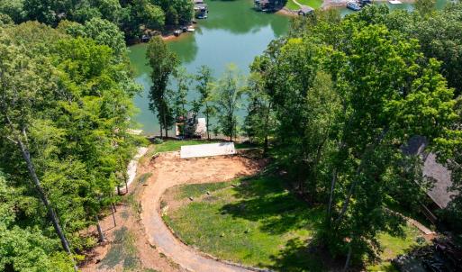 705ForestLawn