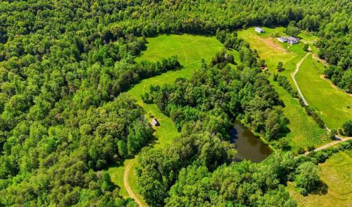 Photo #4 of CASTLE ROCK LN, CASTLETON, VA 25.1 acres