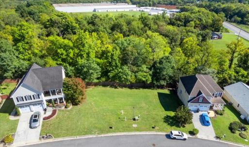 09-4891 4897 Summerville 4