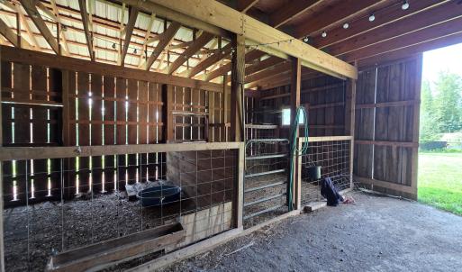 Barn