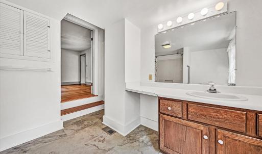 Full bath