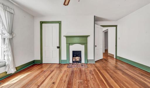 Bedroom -upper level