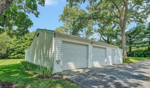 2-Car detached garage