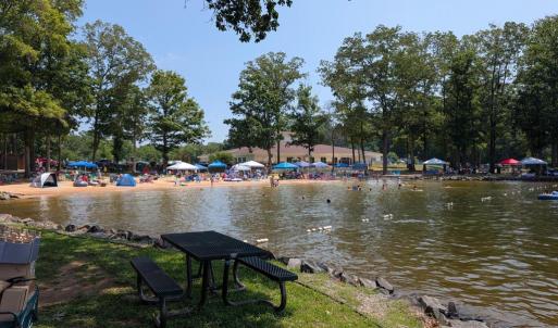 Photo #8 of 203 BATTLEFIELD RD, LOCUST GROVE, VA