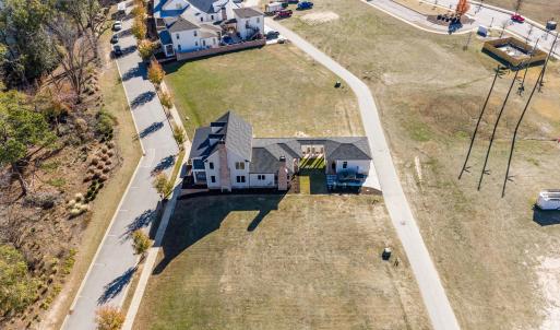 2-DJI_20251211113421_0052_D-HDR