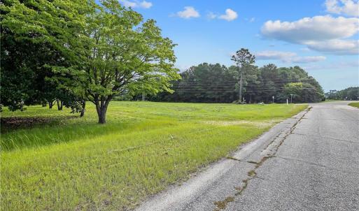 5 Parcels of Commercial land