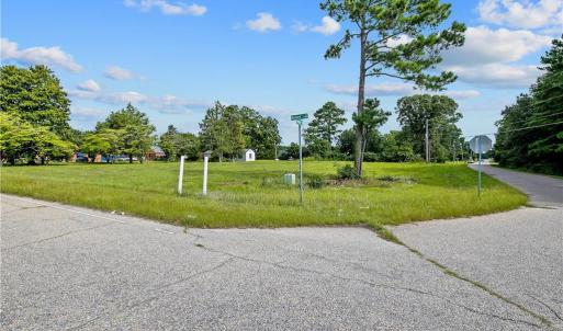 5 Parcels of Commercial Land