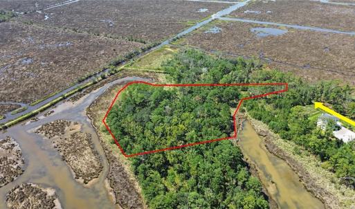 Photo #1 of 1071 Bridle Path, Hardeeville, SC 3.7 acres
