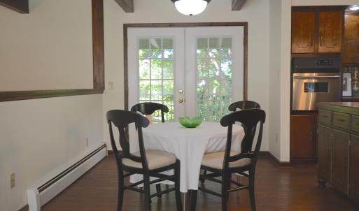 Dining Area doors to screened porch