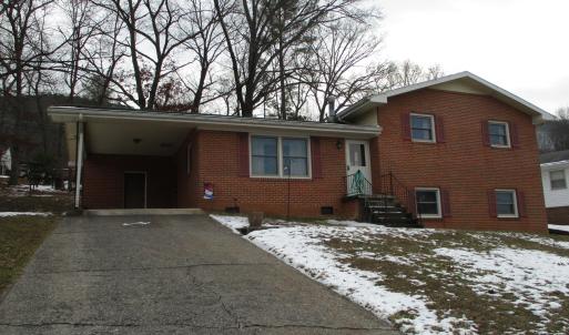 2346 holly front