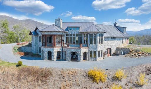 91 Castle Ridge
