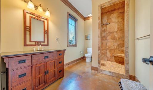 54 Bedroom 3 full Bath