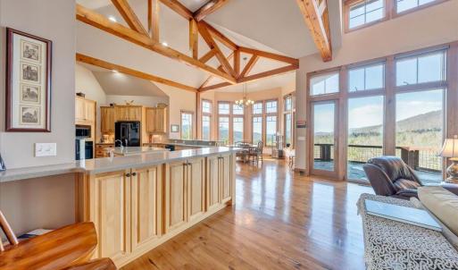 10 Open to the Kitchen