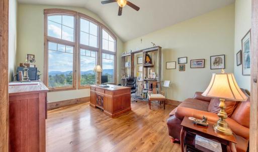 23 Office with Amazing Views