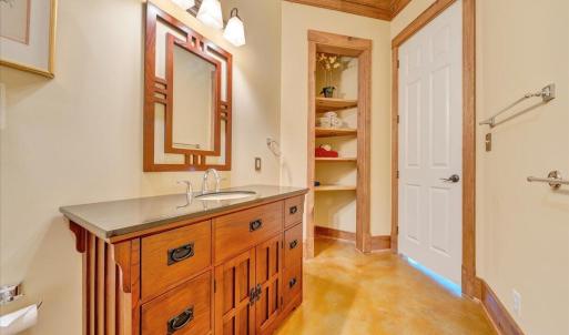 51 Bedroom 2 Full Bath