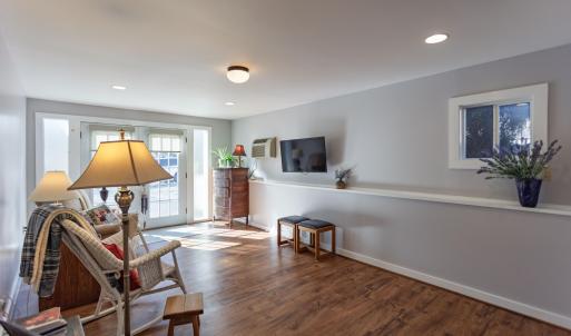 Bonus room