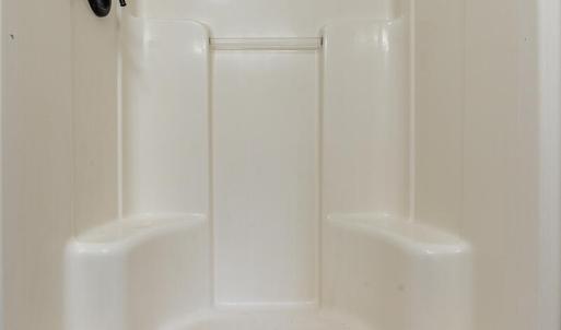 108 Trapper Ln master bath shower