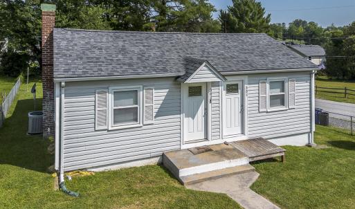 MLS 301 Walker St-3