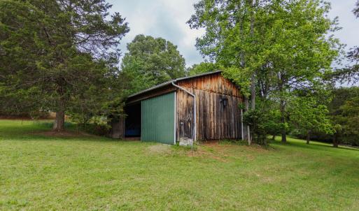 Barn