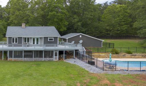 22 Seaman Circle