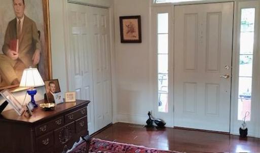 Den/Bedroom