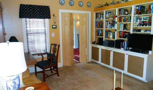 Den/Bedroom 3