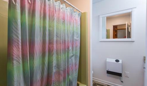 Full bathroom
