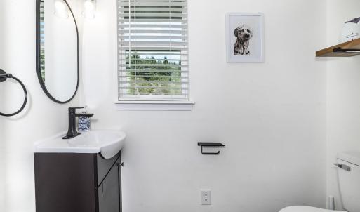 MLS 1645 N Lee HiWay-21