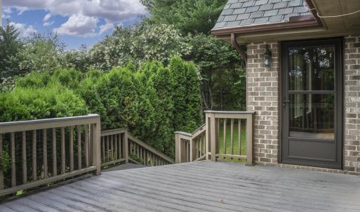 Deck with Great Rm access