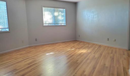 new flooring upper level BR3