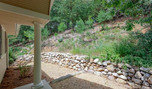 Guest Apartment Entry