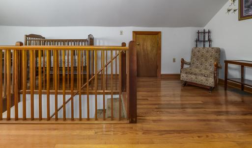 stairway & sitting area