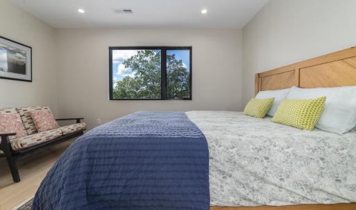 Views 3rd bedroom
