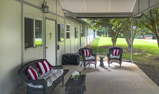 9195 Springwood Rd-31