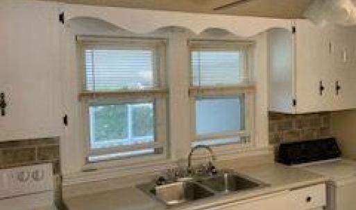 620 E 21st kit 1
