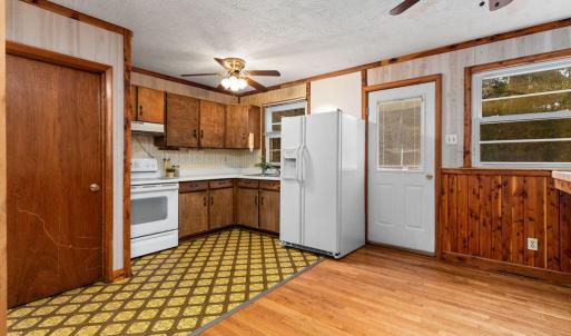 1567BlueGrassHollowRd17