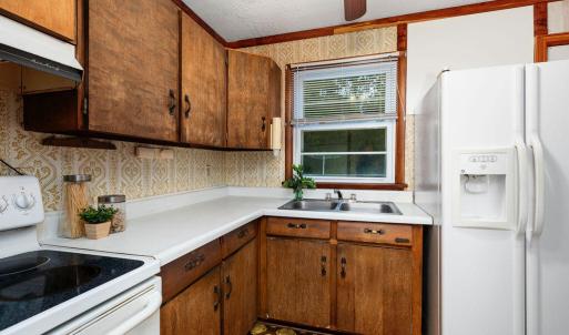 1567BlueGrassHollowRd19