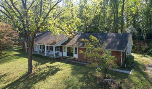 Farmhouse100125105