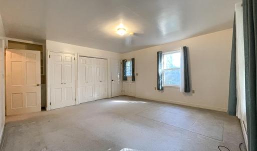Farmhouse100125007