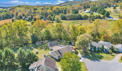 084-DJI_20251014134823_0008_D