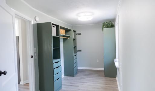 Ensuite Closet/Convertible Bedroom 2