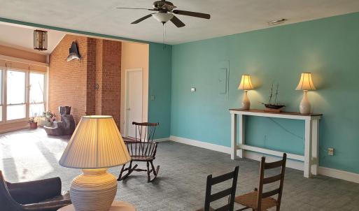 family rm with sunroom