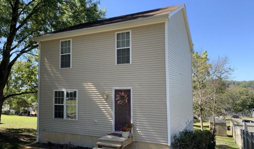 1847 Hawthorne Front View.