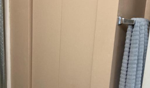 1847 Hawthorne linen closet