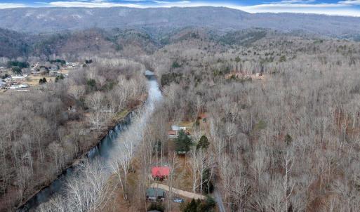 70-DJI_20251215102735_0014_D_MIB