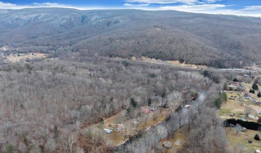 82-DJI_20251215104050_0035_D_MIB